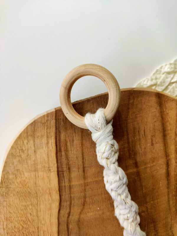 edelsteenhanger calciet houten ring